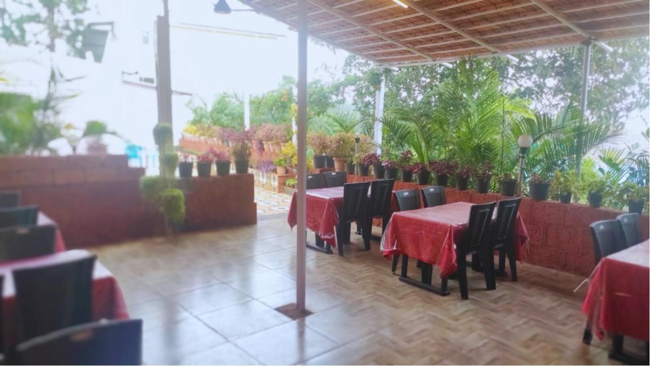D's Den Hotel Panchgani Eksteriør billede
